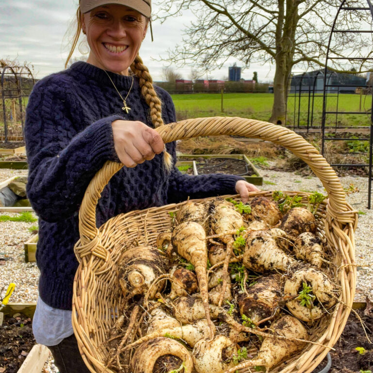 Parsnip Hollow Crown LAH 2023 web IMG_9883